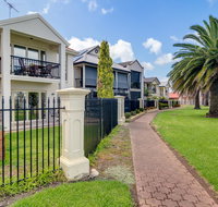 Port Adelaide Harbourside House - Sunshine Coast Guide