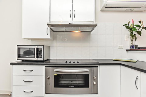 'The Hidden Diamond' - Normanville - Sunshine Coast Guide 22