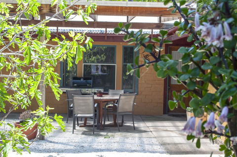 Trevalia Accommodation - Sunshine Coast Guide 28