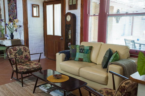 Trevalia Accommodation - Sunshine Coast Guide 23