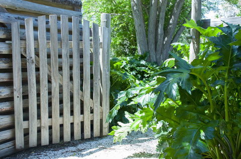 Trevalia Accommodation - Sunshine Coast Guide 25