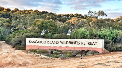 Kangaroo Island Wilderness Retreat - Sunshine Coast Guide 0