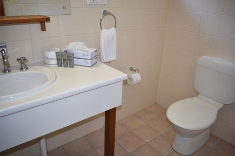 Kangaroo Island Wilderness Retreat - Sunshine Coast Guide 27