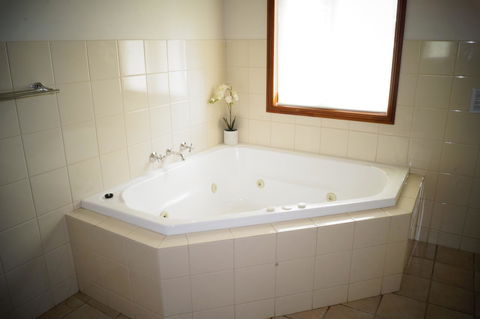 Kangaroo Island Wilderness Retreat - Sunshine Coast Guide 40