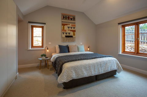 Lucy's Cottage - Sunshine Coast Guide 5