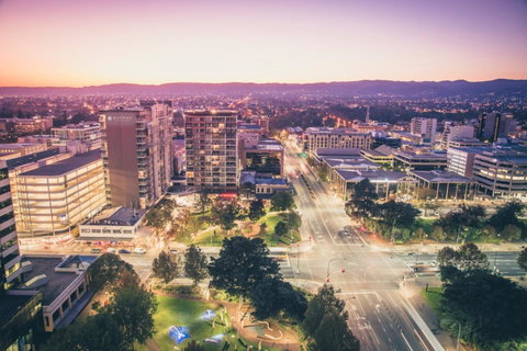 Pullman Adelaide - Sunshine Coast Guide 37