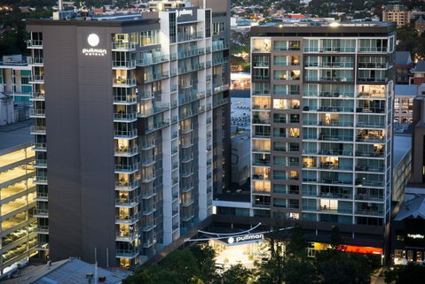 Pullman Adelaide - Sunshine Coast Guide 4