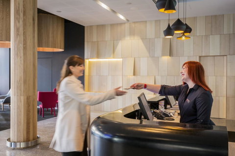 Ibis Adelaide - Sunshine Coast Guide 14