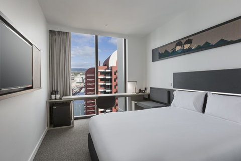 Ibis Adelaide - Sunshine Coast Guide 4
