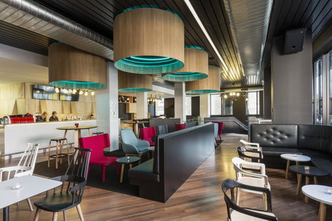 Ibis Adelaide - Sunshine Coast Guide 1