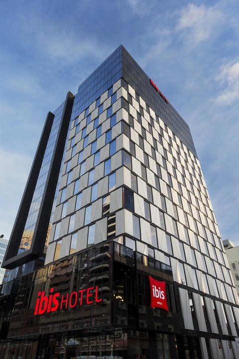 Ibis Adelaide - Sunshine Coast Guide 16
