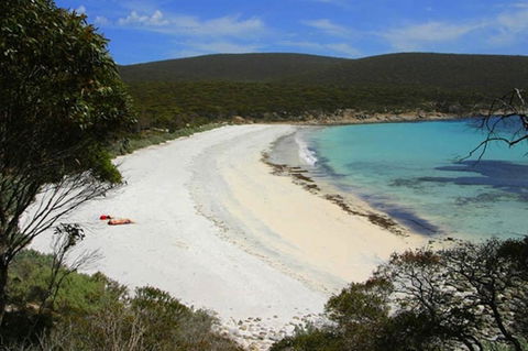 Bay 10 - Suites And Apartments - Sunshine Coast Guide 27