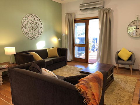 Jack\'s House 2 B&B In Mill Street - Sunshine Coast Guide 13