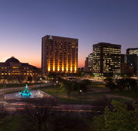 Hilton Adelaide - Sunshine Coast Guide