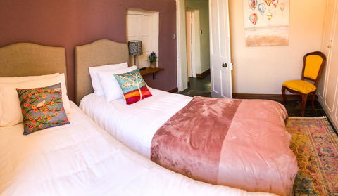 Inglenook Cottage - Sunshine Coast Guide 26