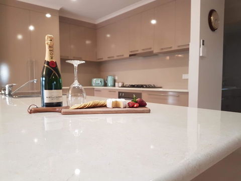 Little On Ash - Sunshine Coast Guide 10