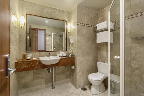 Arkaba Hotel - Sunshine Coast Guide 21