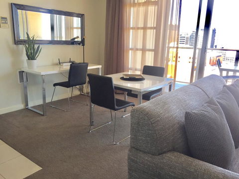 Adelaide DressCircle Apartments - North Terrace - Sunshine Coast Guide 21