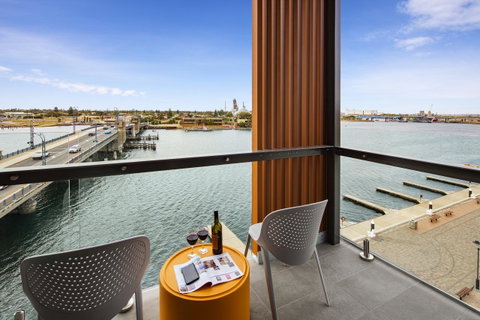 Quest Port Adelaide - Sunshine Coast Guide 14