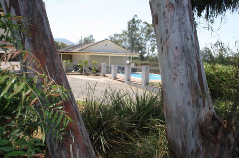 Isis Motel Scone - Sunshine Coast Guide 4