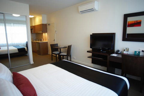 Quest Mawson Lakes - Sunshine Coast Guide 3