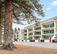 Breeze Beachfront Apartments - Sunshine Coast Guide