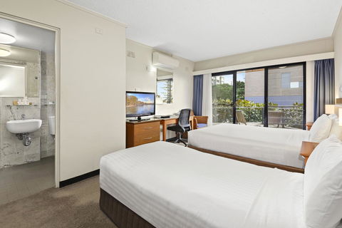 Ibis Styles Port Macquarie - Sunshine Coast Guide 35