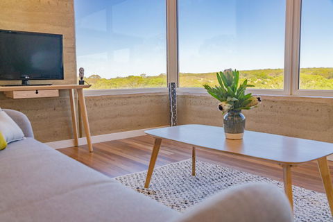 Ecopia Retreat - Sunshine Coast Guide 6