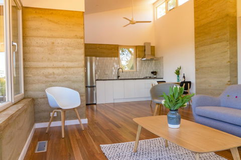 Ecopia Retreat - Sunshine Coast Guide 21