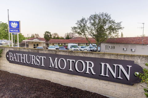Bathurst Motor Inn - Sunshine Coast Guide 13