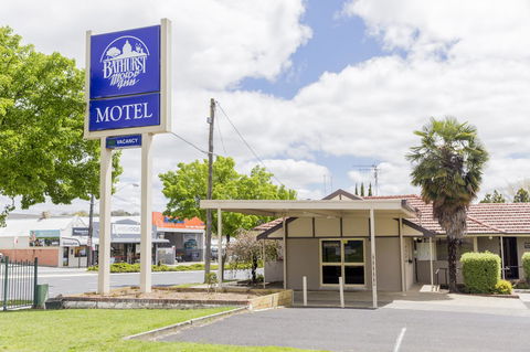 Bathurst Motor Inn - Sunshine Coast Guide 6