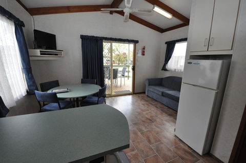 Beachside Holiday Park - Sunshine Coast Guide 7