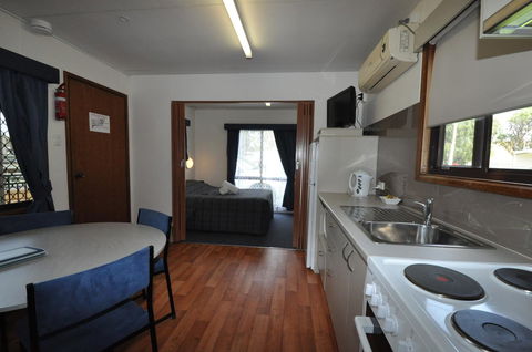 Beachside Holiday Park - Sunshine Coast Guide 13