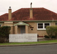 Grace cottage - Sunshine Coast Guide