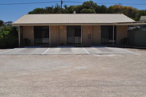 Keith Motor Inn - Sunshine Coast Guide 5