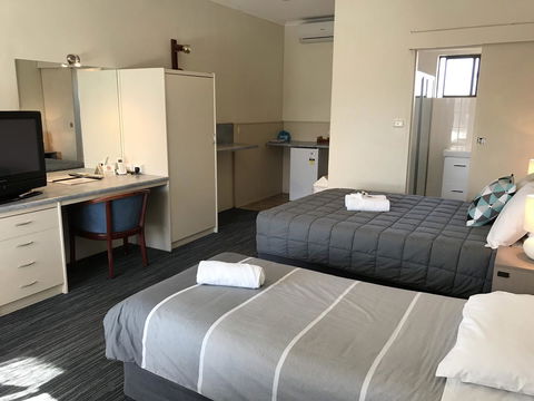 Robetown Motor Inn & Apartments - Sunshine Coast Guide 33