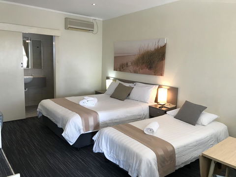 Robetown Motor Inn & Apartments - Sunshine Coast Guide 32