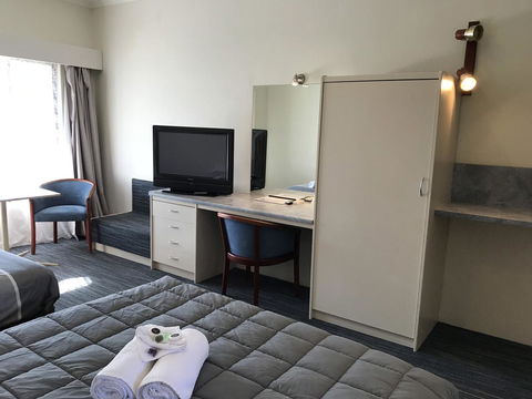 Robetown Motor Inn & Apartments - Sunshine Coast Guide 31