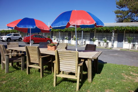 Guichen Bay Motel - Sunshine Coast Guide 31
