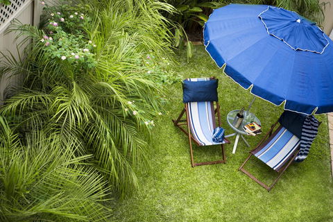 Adelaide Luxury Beach House - Sunshine Coast Guide 13