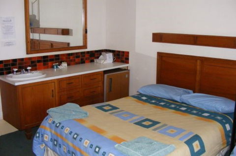 Kangaroo Island Seaview Motel - Sunshine Coast Guide 38