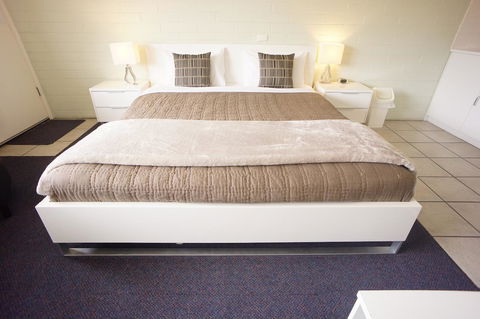 Harbour View Motel - Sunshine Coast Guide 34
