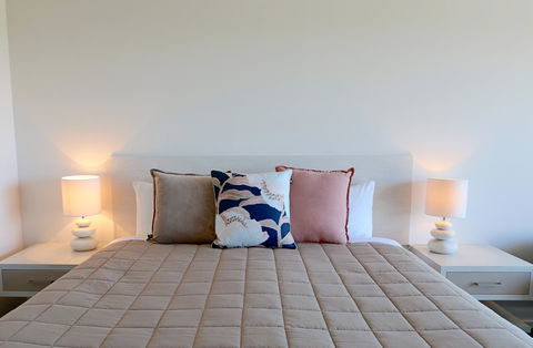 Harbour View Motel - Sunshine Coast Guide 15