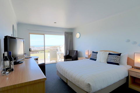 Harbour View Motel - Sunshine Coast Guide 1
