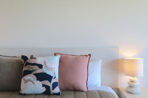 Harbour View Motel - Sunshine Coast Guide 12