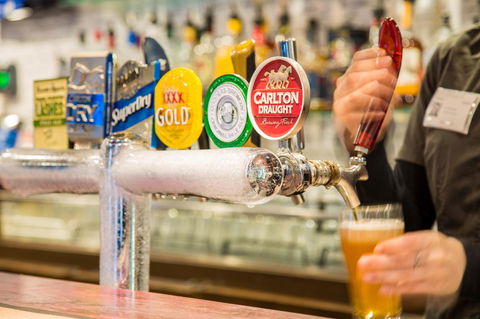 Nightcap At Federal Hotel Mt Gambier - Sunshine Coast Guide 5