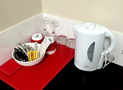 Nightcap At Federal Hotel Mt Gambier - Sunshine Coast Guide 26