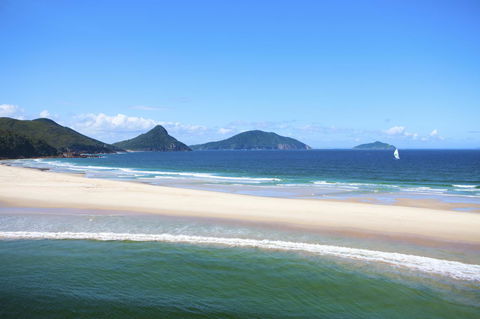 One Mile Retreat - Sunshine Coast Guide 29