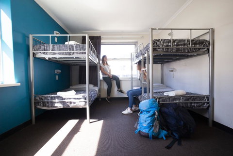 YHA Adelaide Central - Sunshine Coast Guide 14