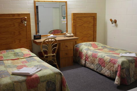 Island Motel Kingscote - Sunshine Coast Guide 24